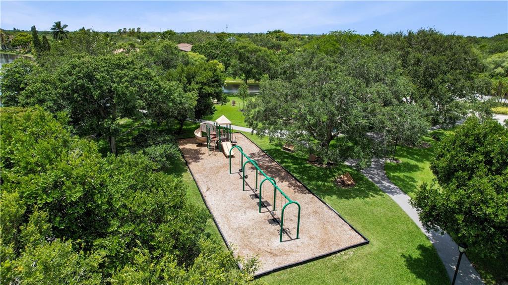 THE LANDINGS OF PARKLAND - Residential