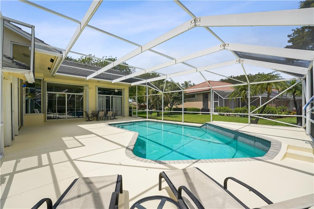 THE LANDINGS OF PARKLAND - Residential