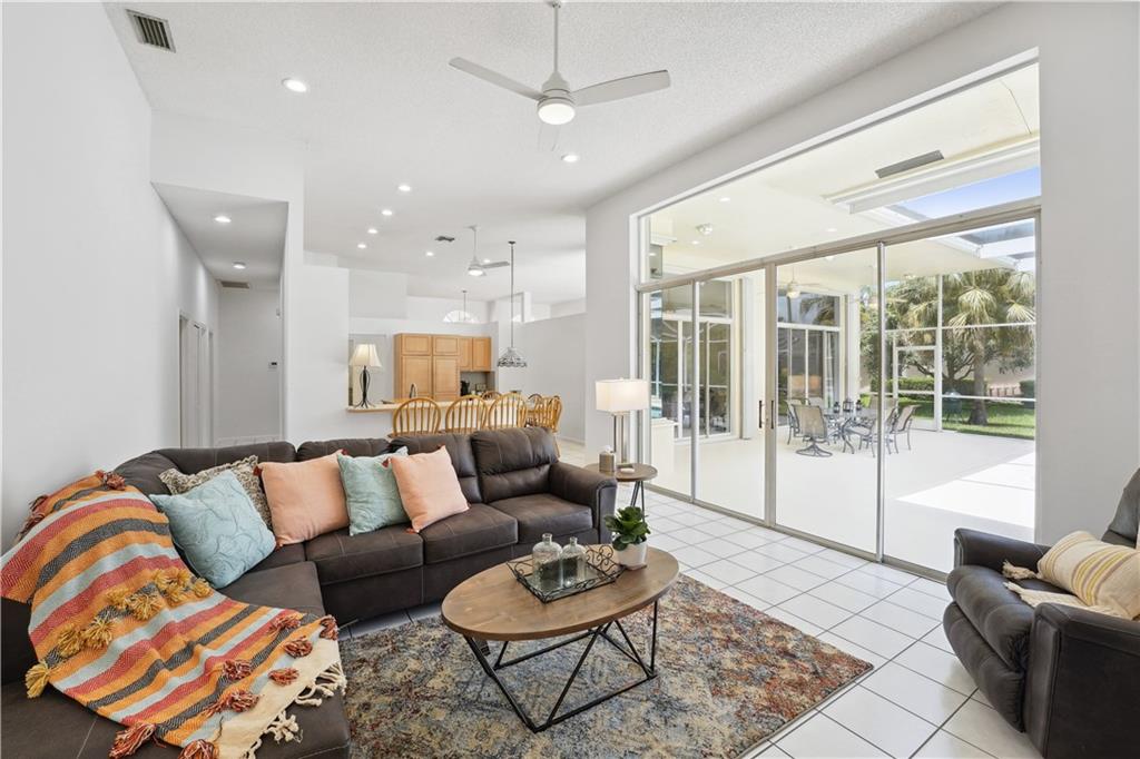 THE LANDINGS OF PARKLAND - Residential