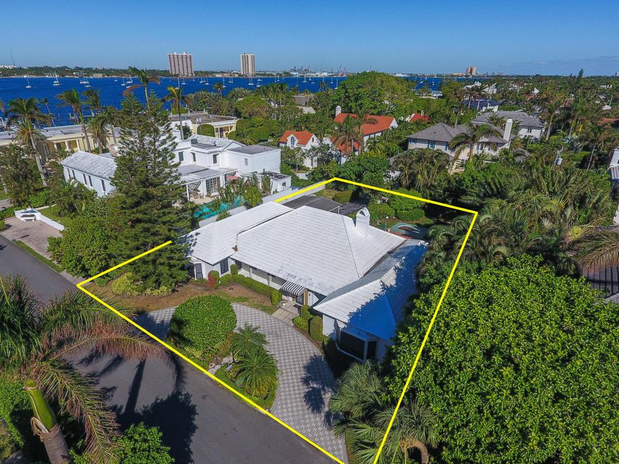 Largest available buildable lot on the North End at this time. Incredible opportunity to own on one of the best streets on the north end. Lot is 100 x 145 with alley in the rear of the property. Both lake trail and beach access just steps away.