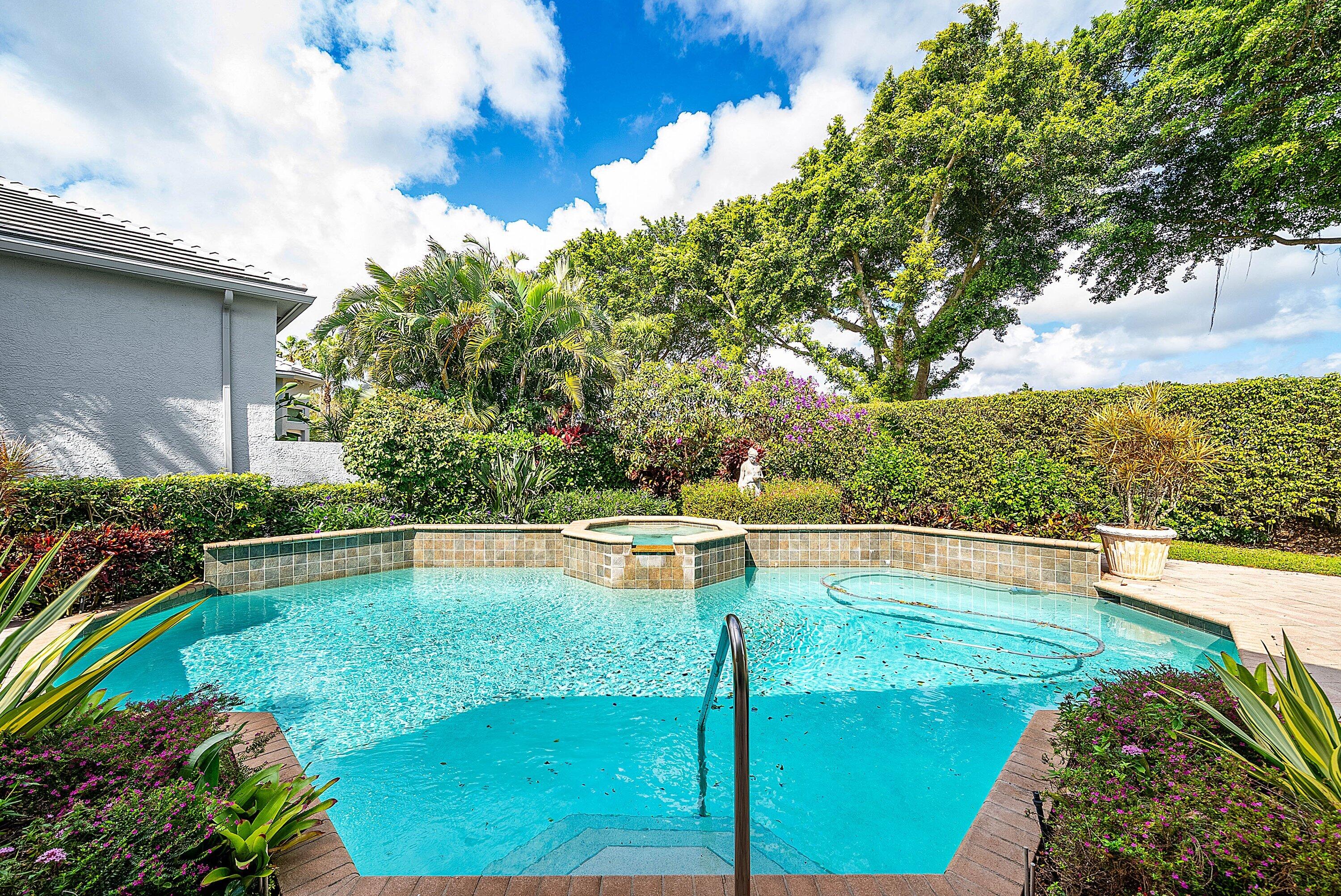 BALLENISLES - Residential