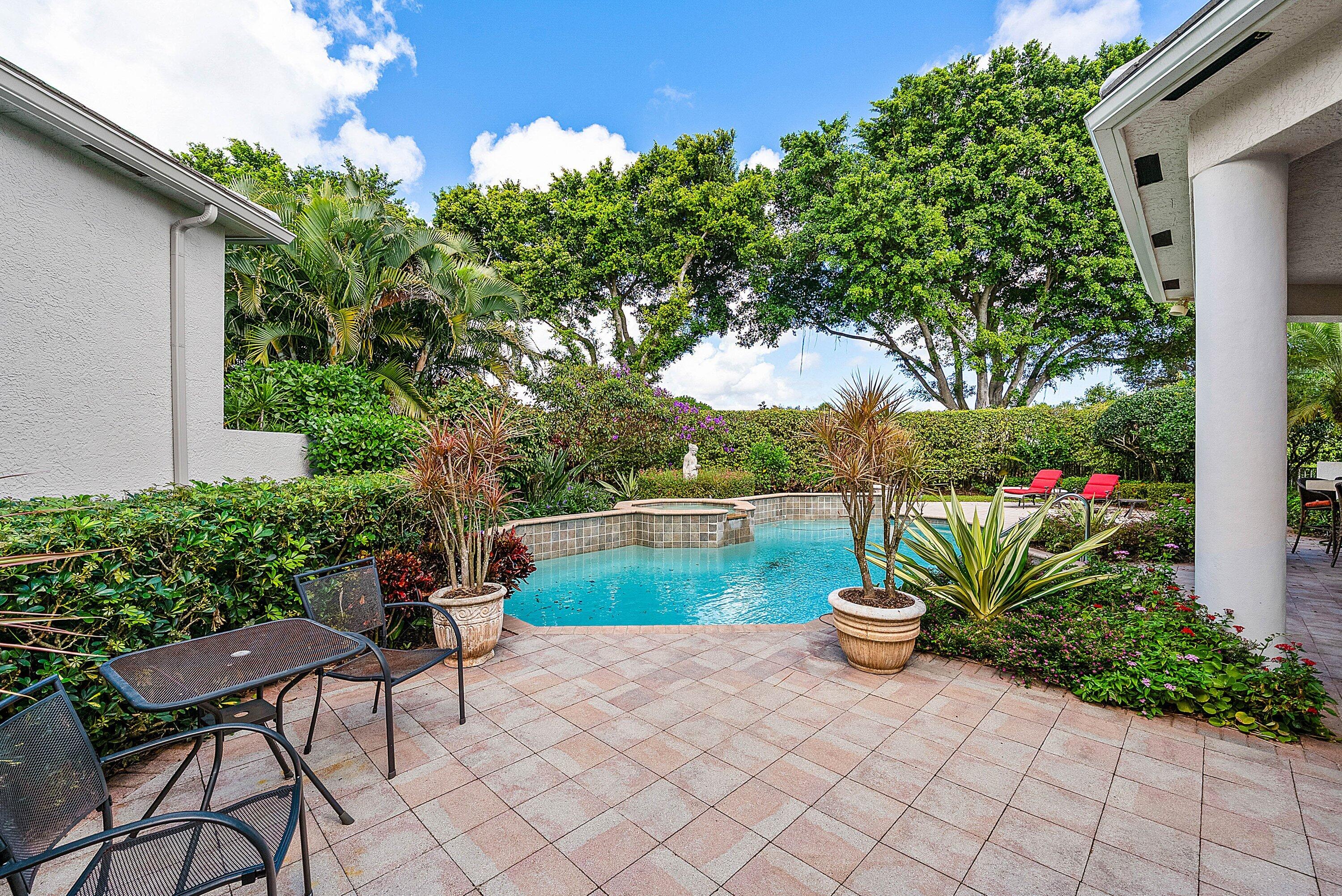 BALLENISLES - Residential