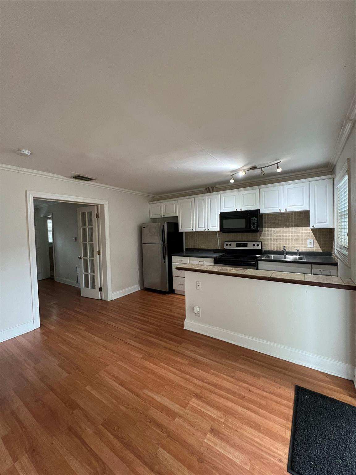 1333 NE 5th Terrace 9
