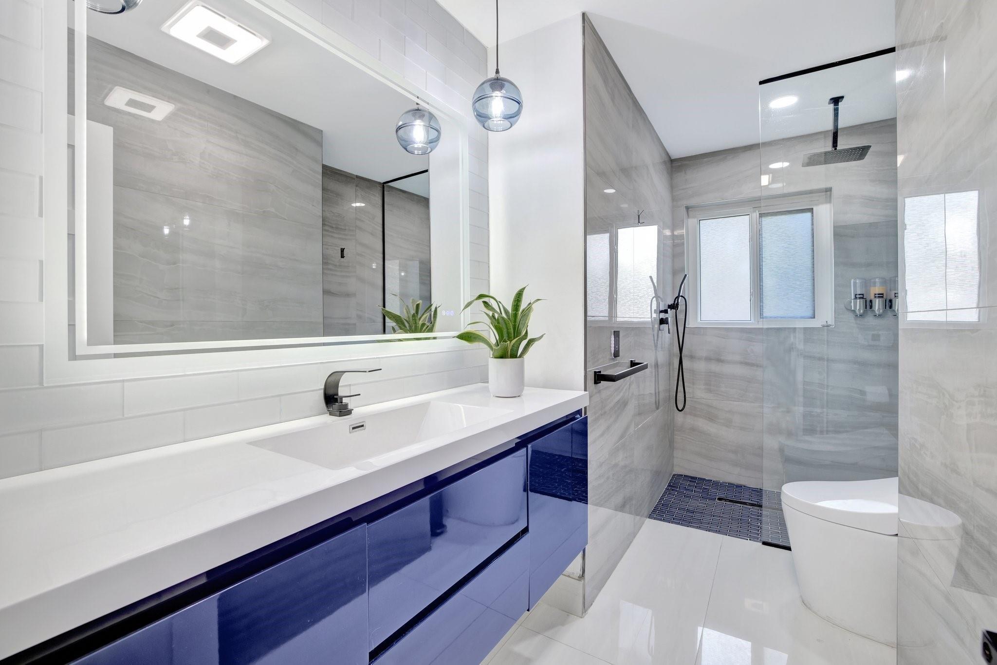 IMPERIAL POINT 3RD SEC - Residential Lease