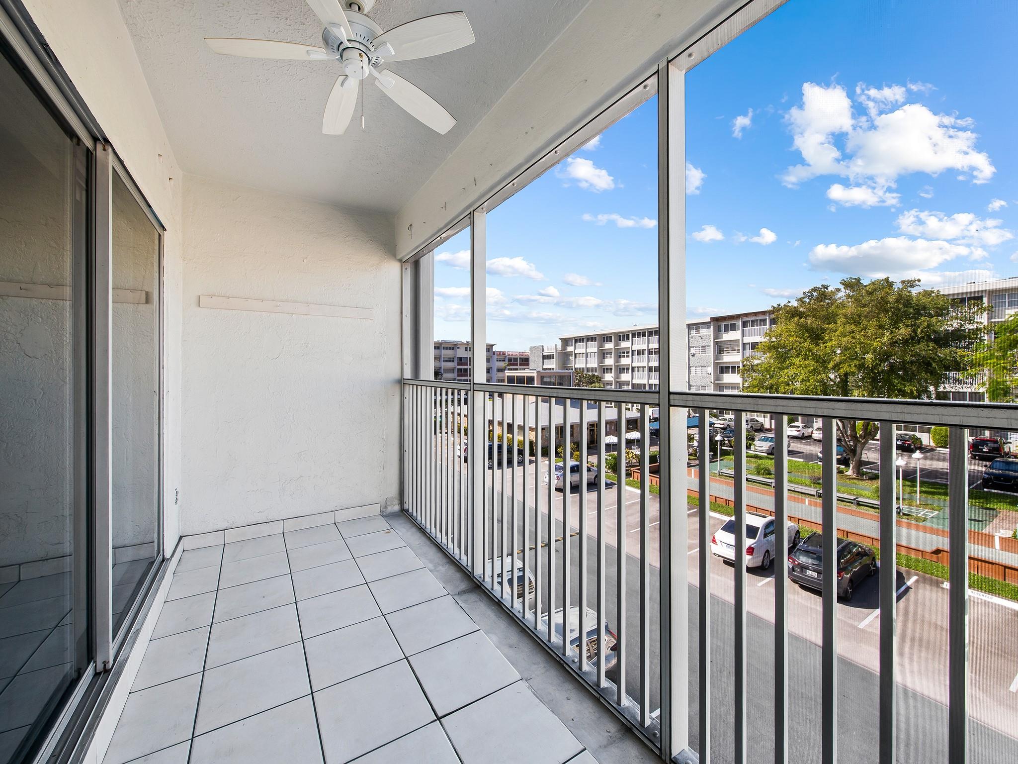 Second Gulfstream Garden - Residential