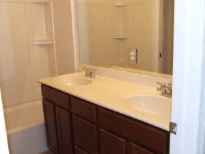 HIGHLANDS RESERVE PUD - Residential Lease