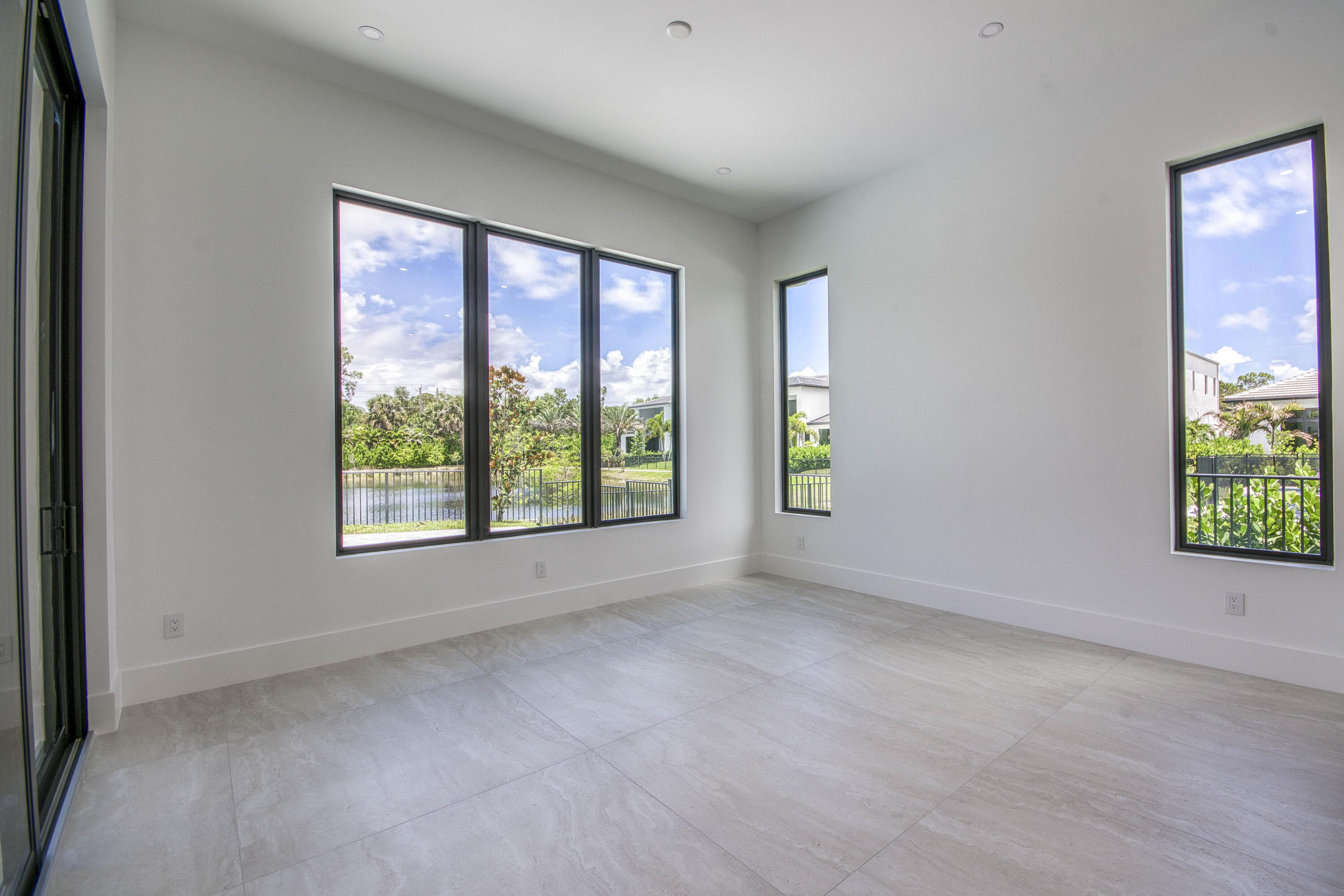 Symphony at Jupiter - Residential