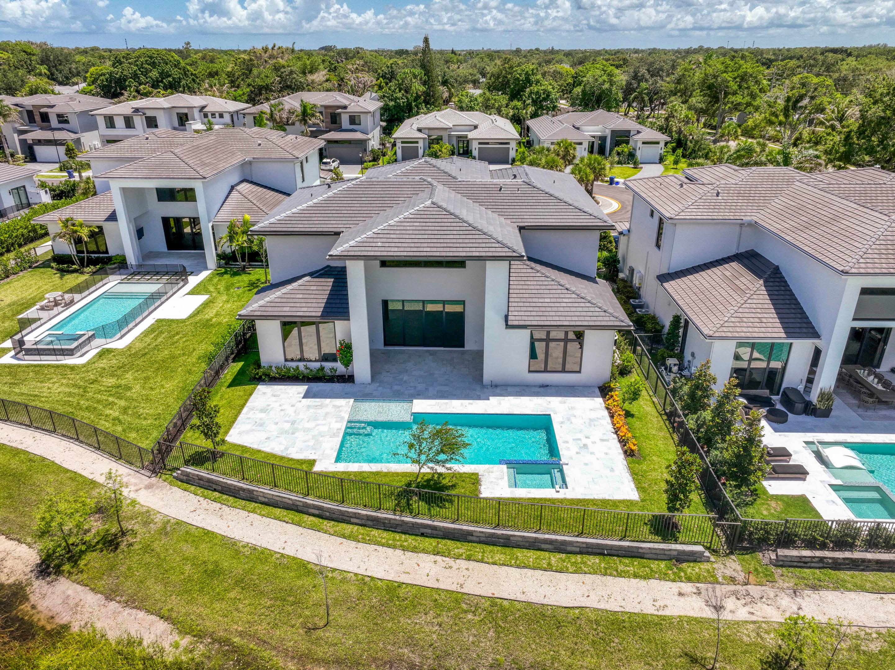 Symphony at Jupiter - Residential