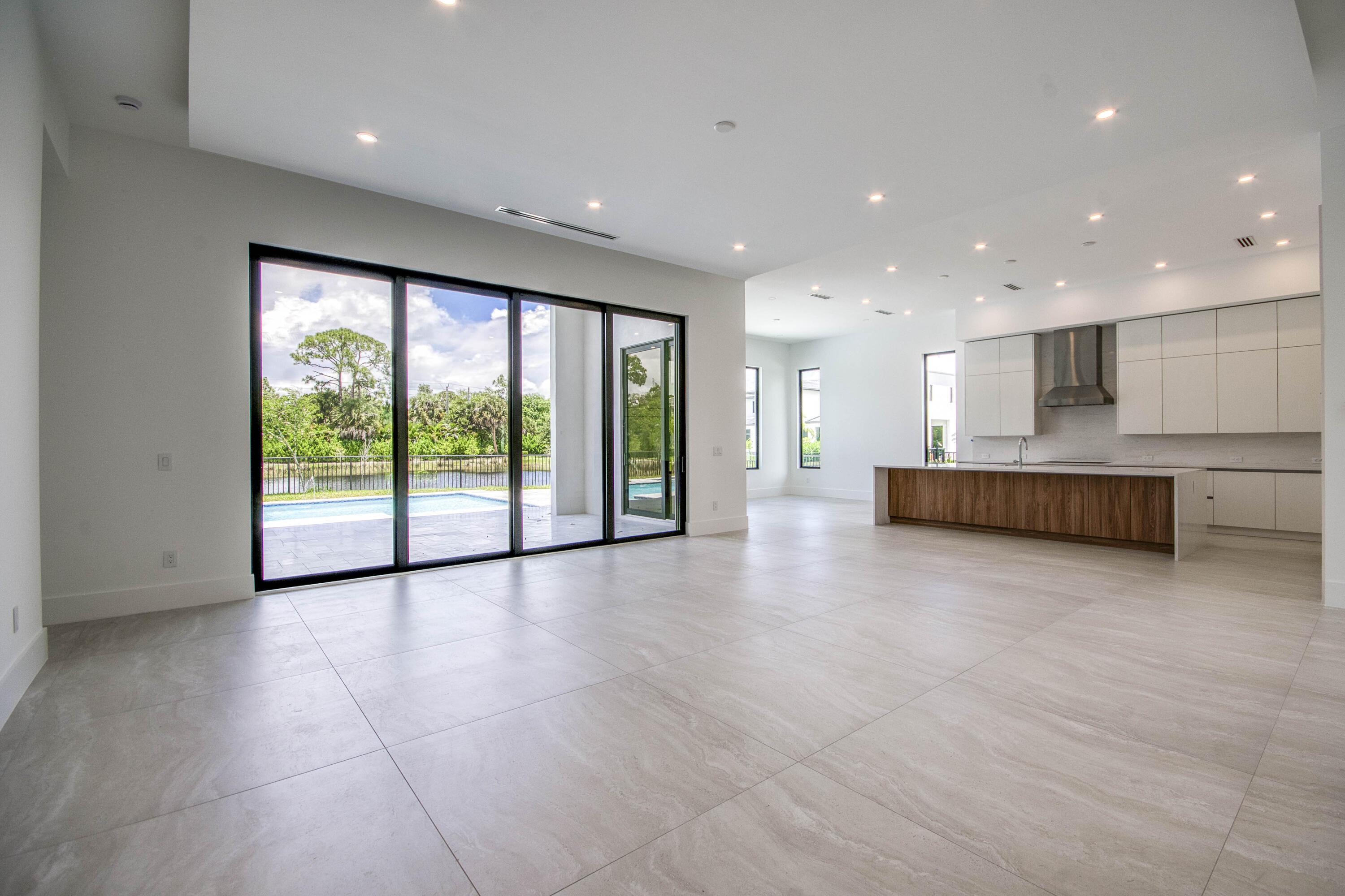 Symphony at Jupiter - Residential