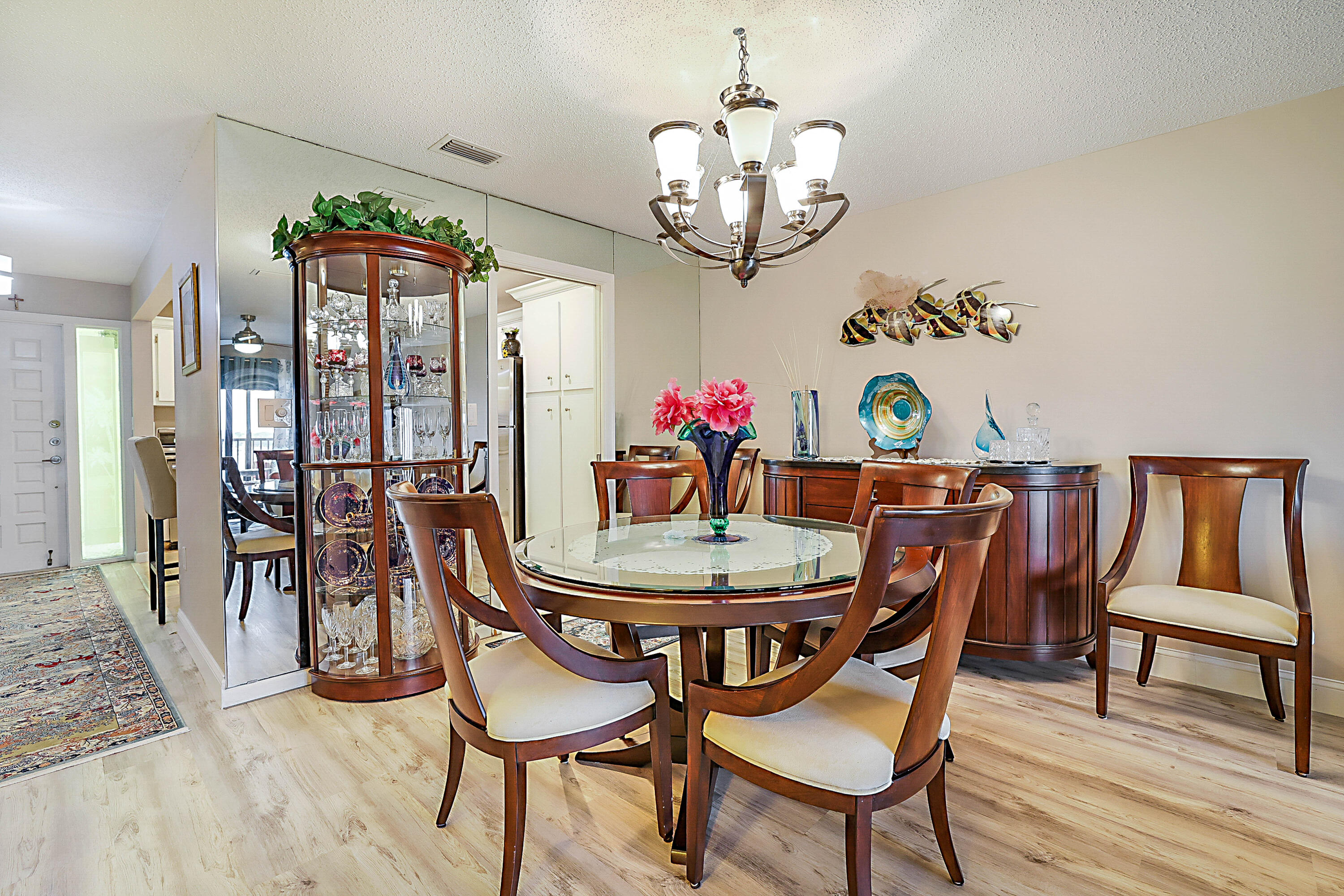 BROADVIEW CONDO - Residential Lease