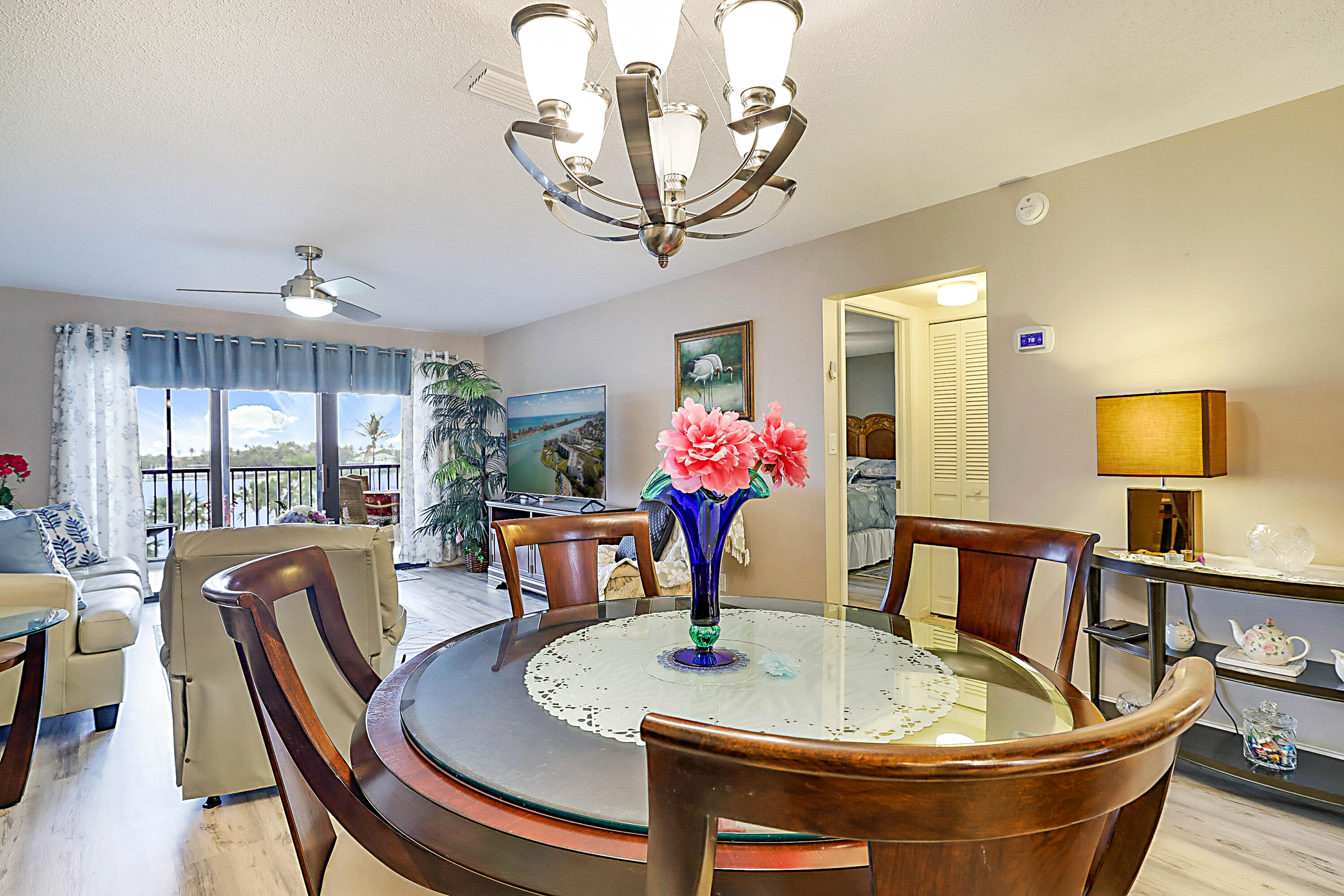 BROADVIEW CONDO - Residential Lease