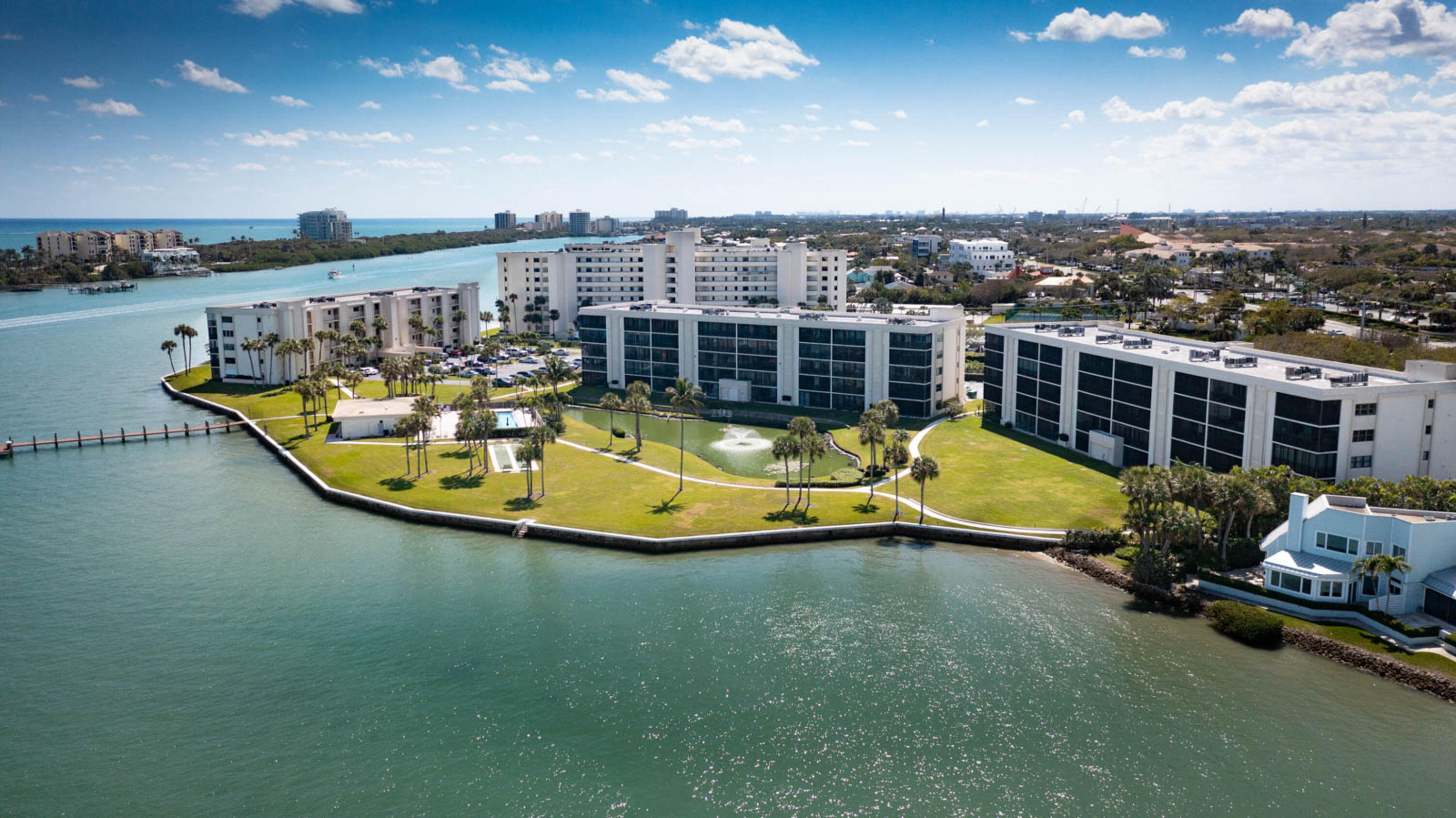 BROADVIEW CONDO - Residential Lease