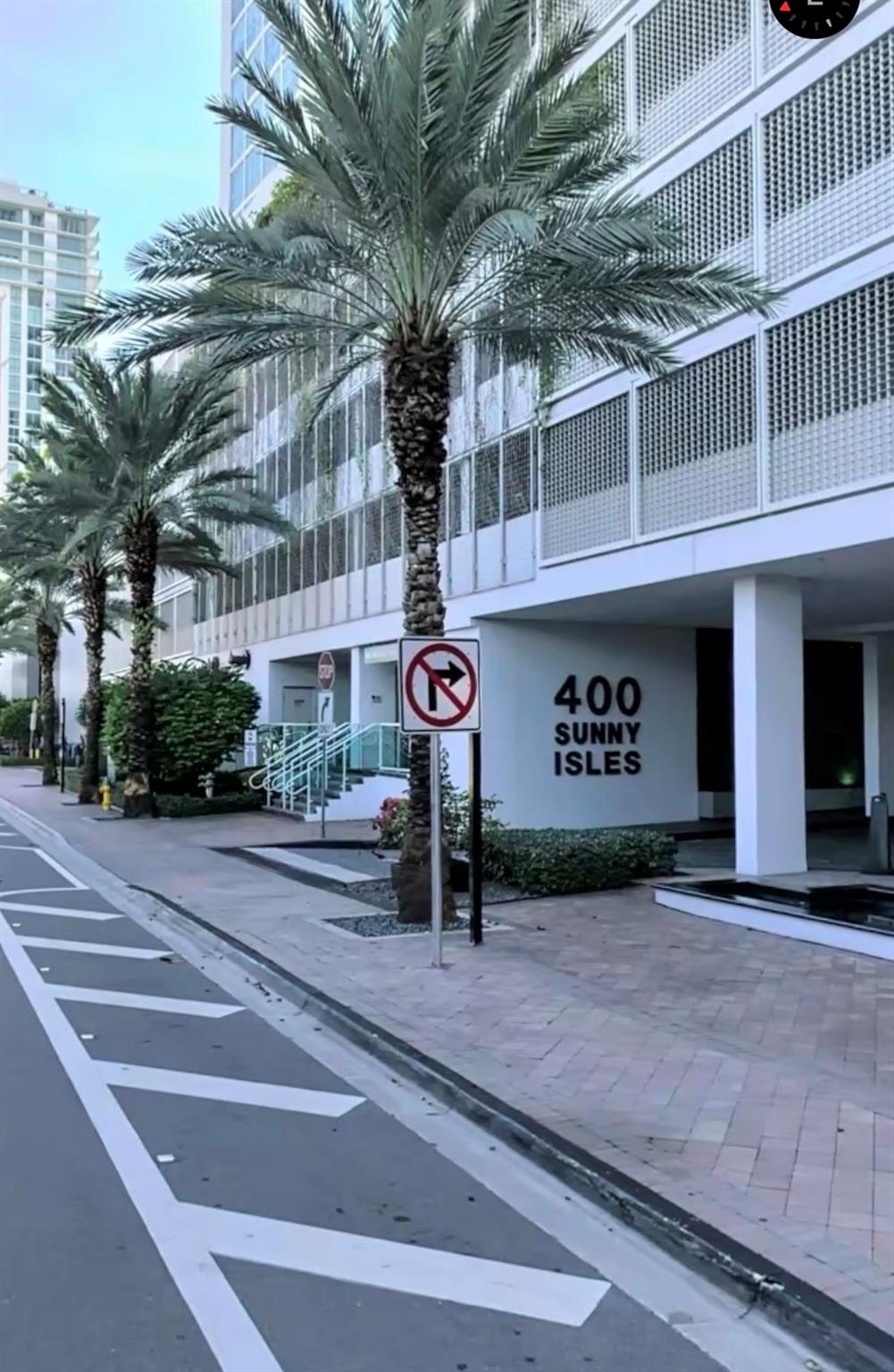 400 N Sunny Isles Blvd