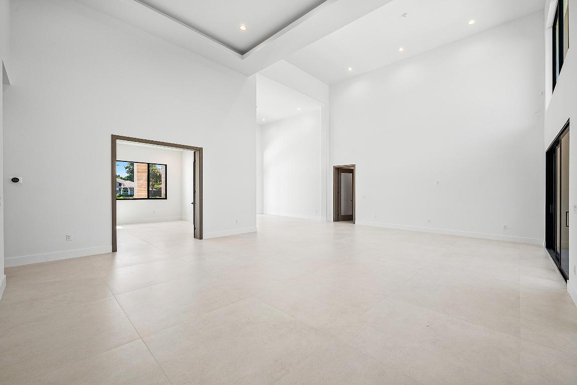 PADDOCK PARK 1 OF WELLINGTON - Residential