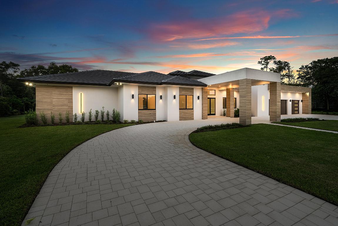 PADDOCK PARK 1 OF WELLINGTON - Residential