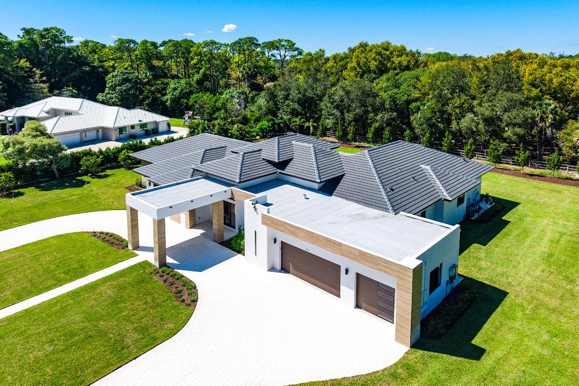 PADDOCK PARK 1 OF WELLINGTON - Residential