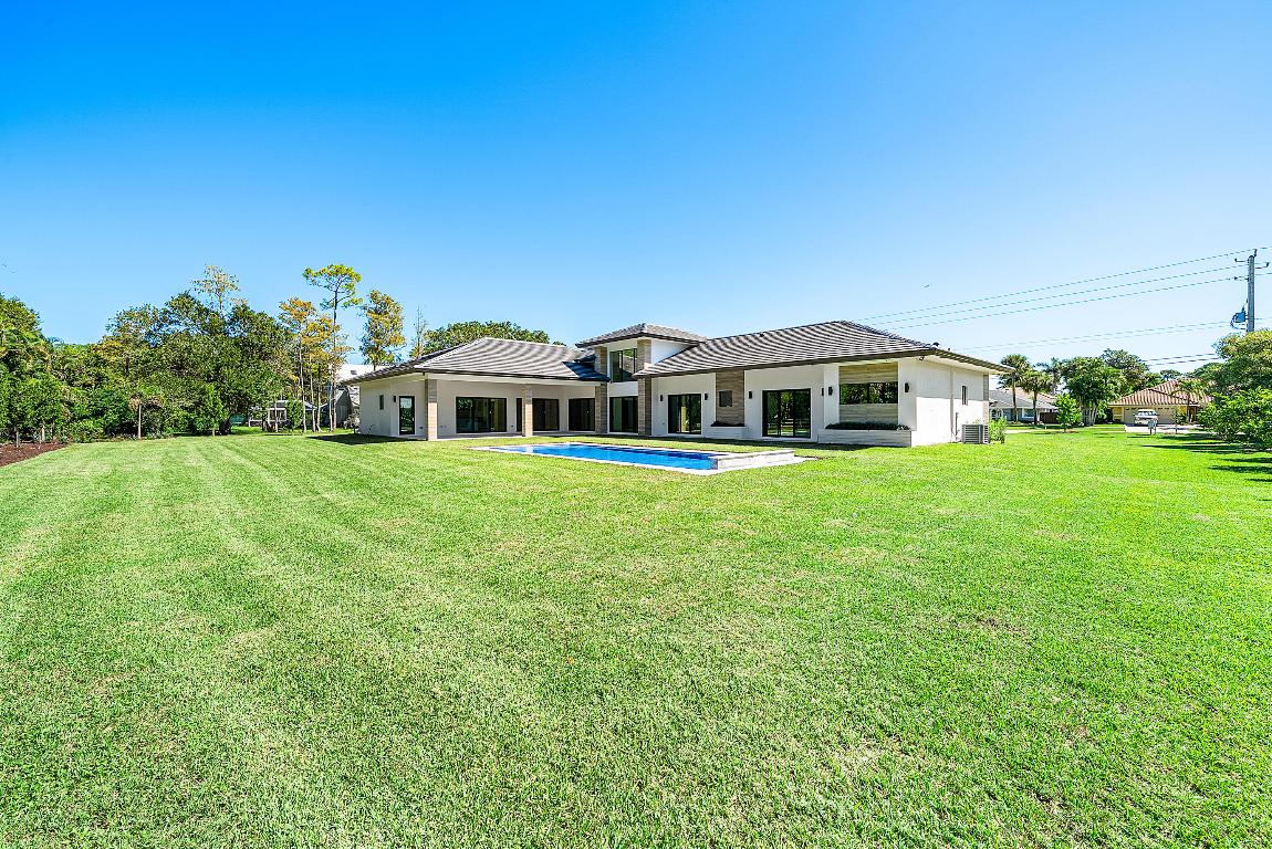 PADDOCK PARK 1 OF WELLINGTON - Residential