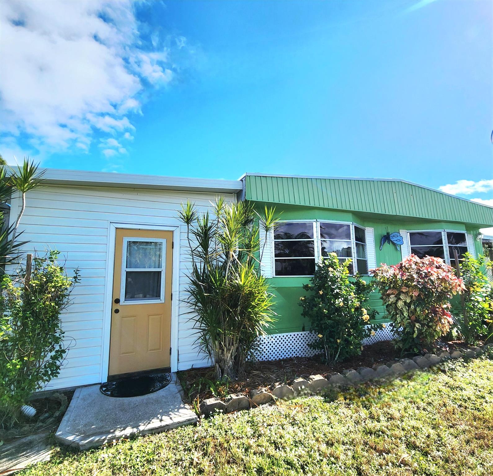 Spanish Lakes One - Residential