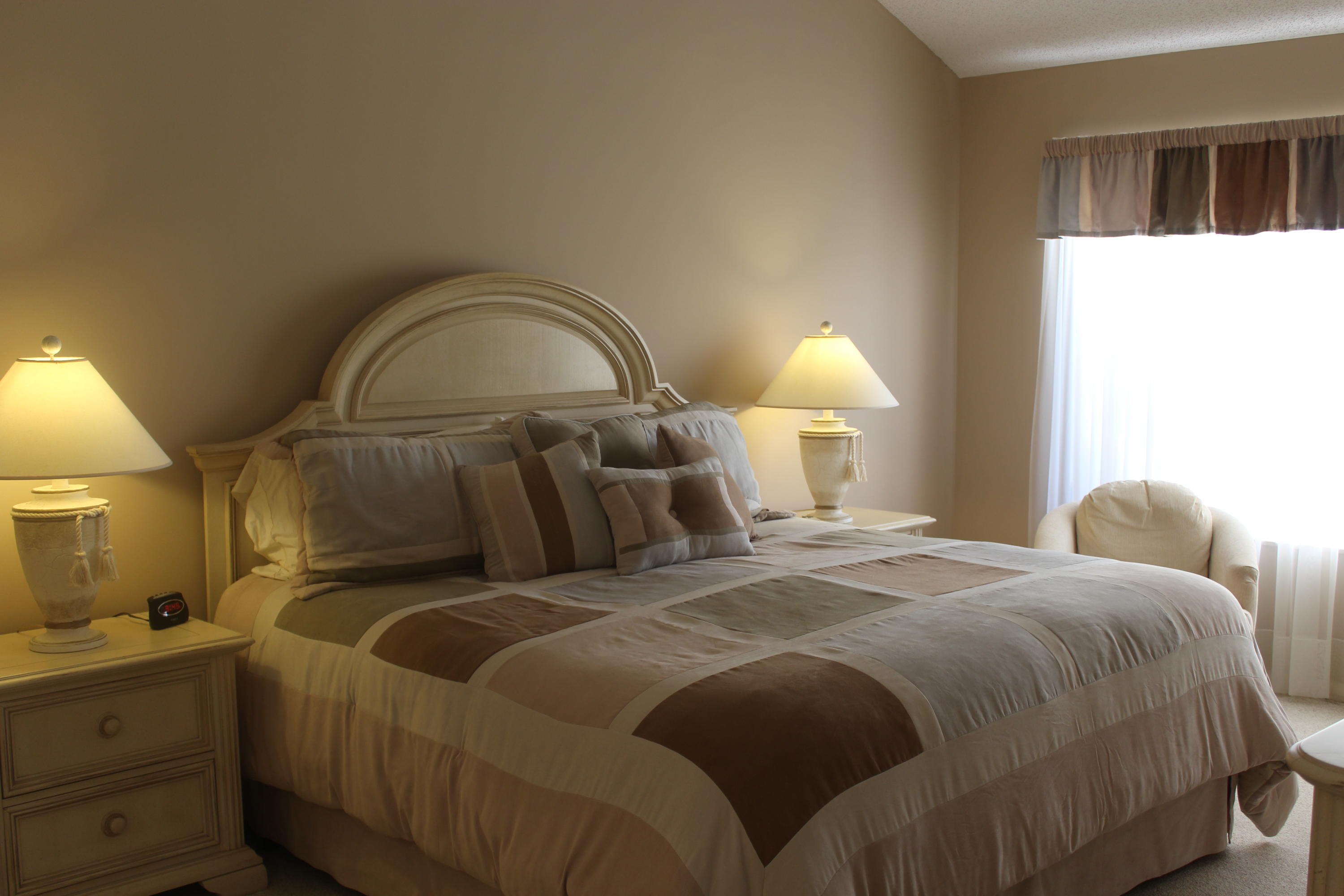 Saratoga Pointe - Residential