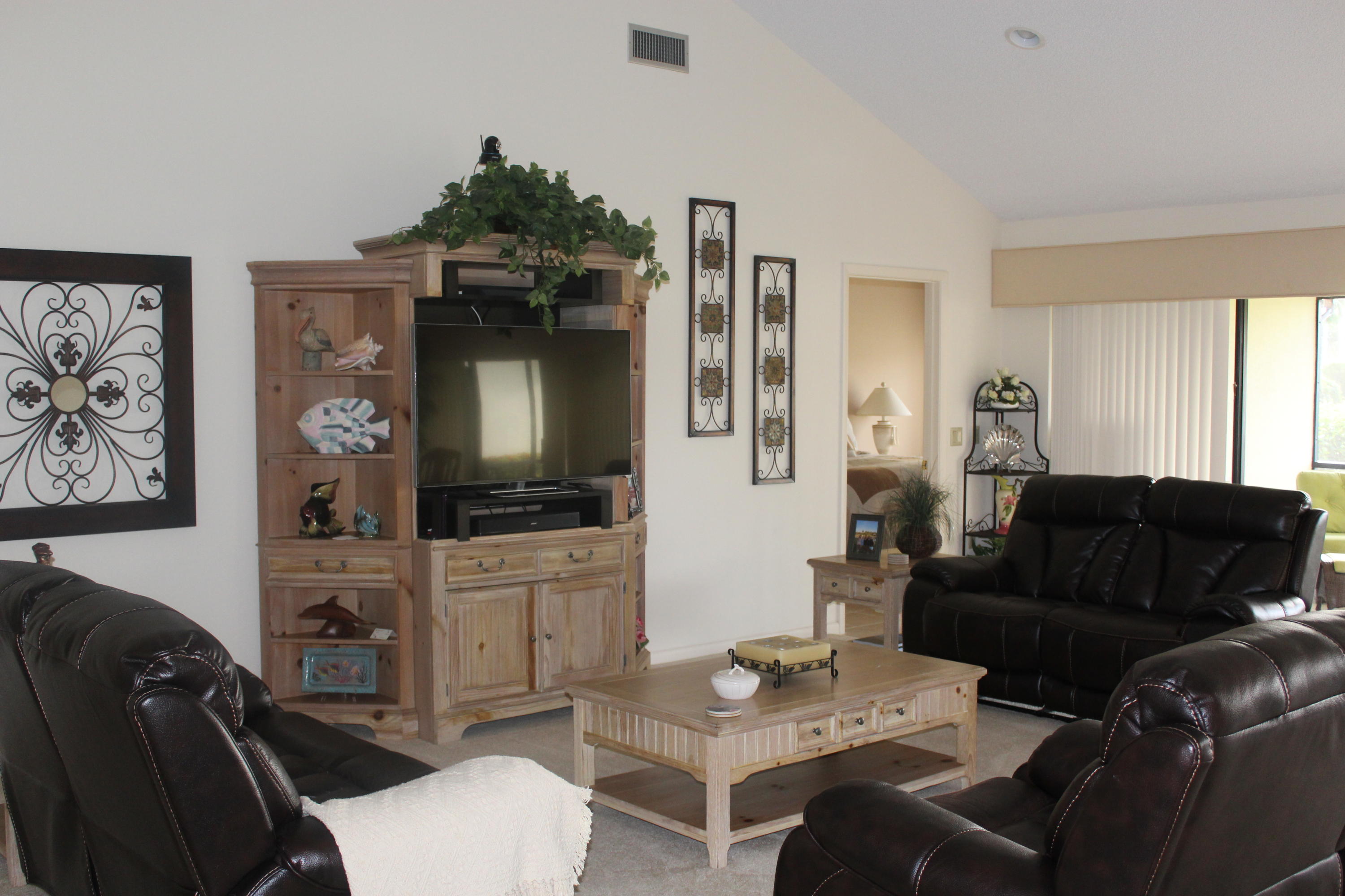 Saratoga Pointe - Residential