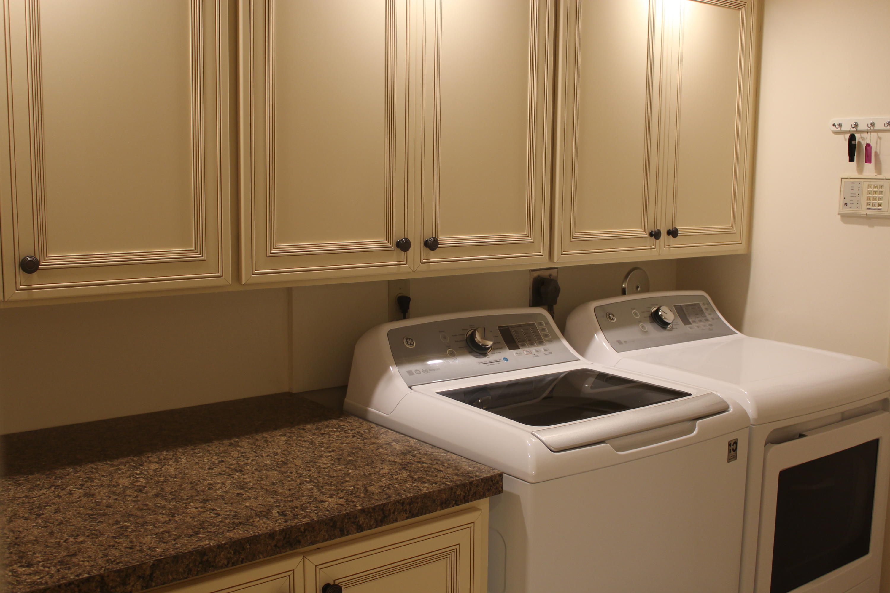 Saratoga Pointe - Residential