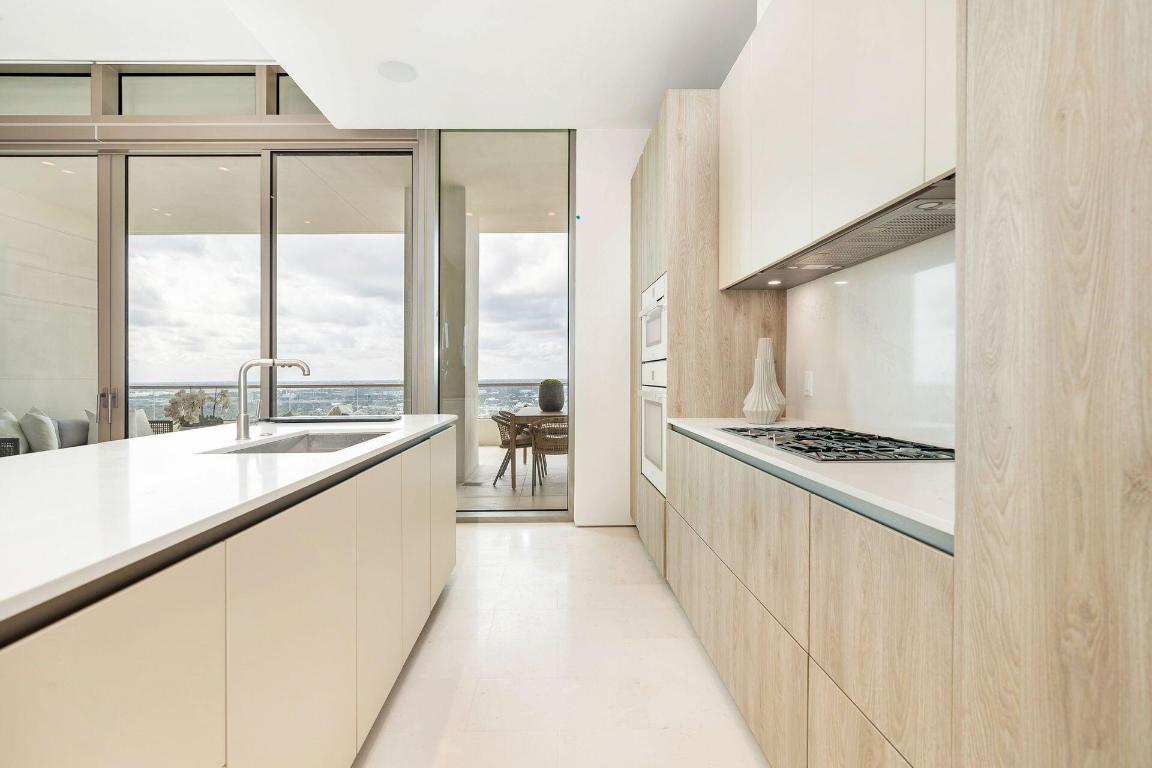 1515 FLAGLER CONDO - Residential