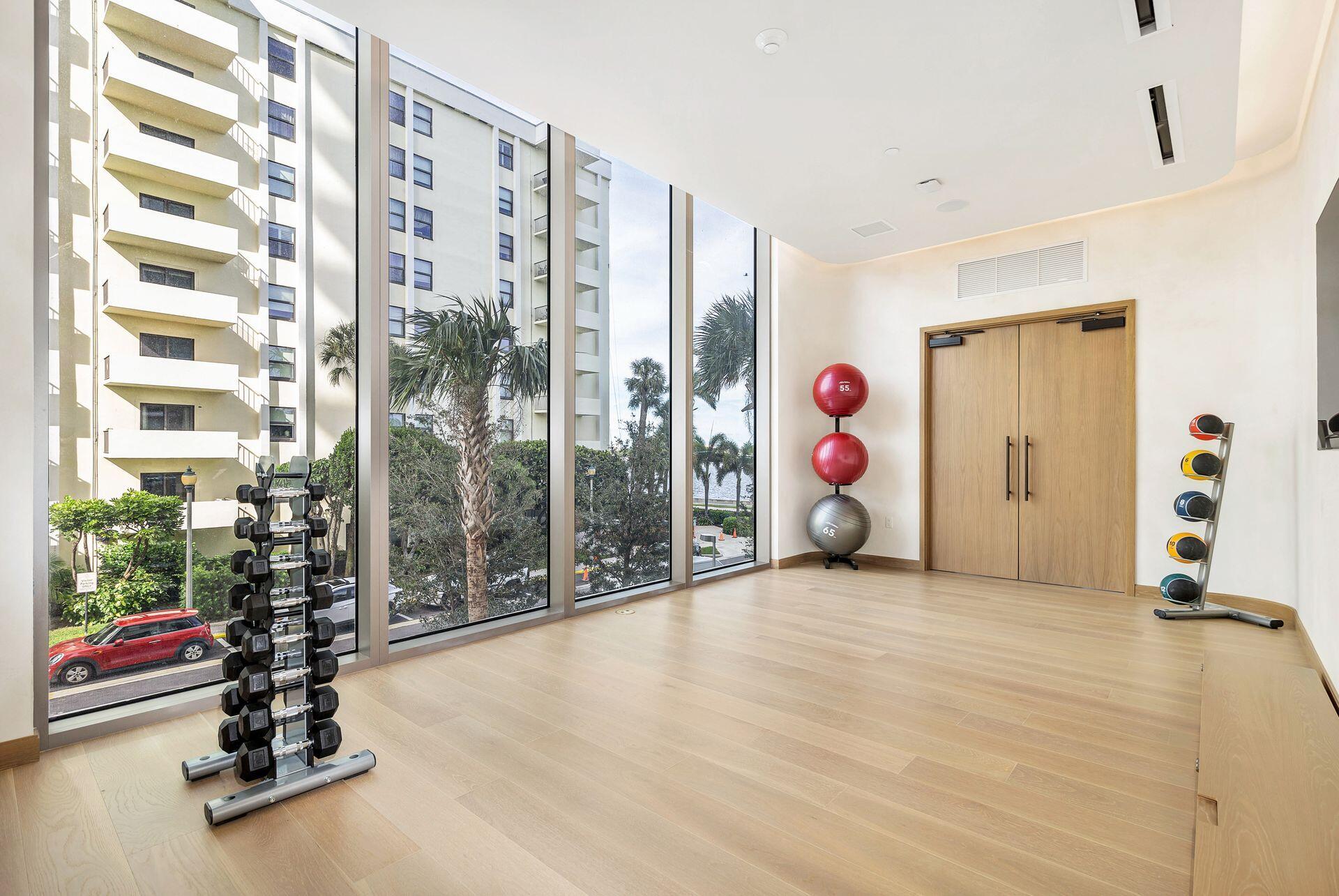 1515 FLAGLER CONDO - Residential