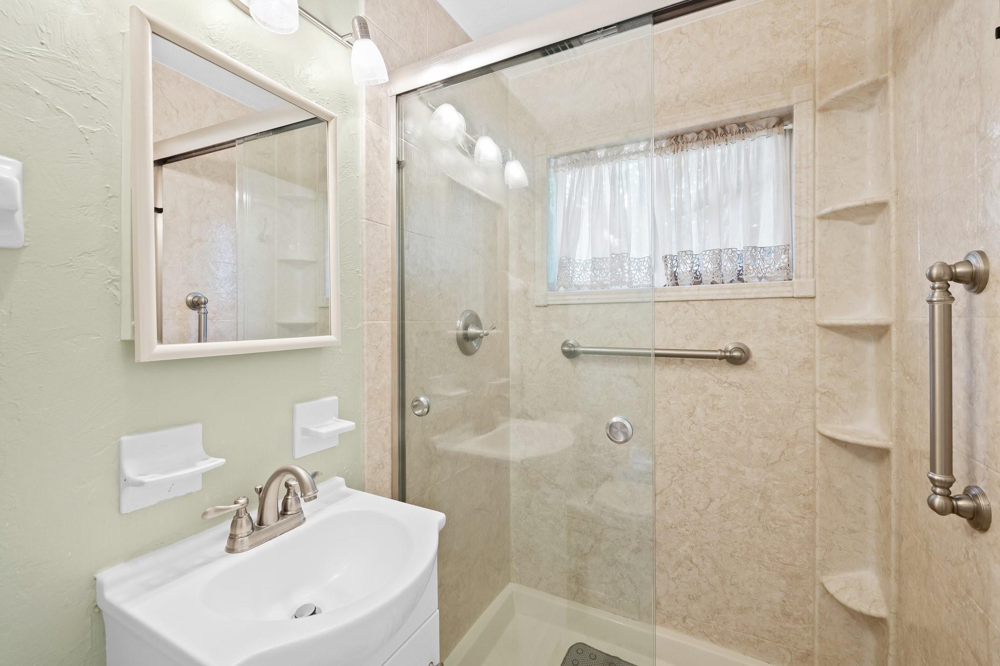 HILLSBORO ESTATES - Residential
