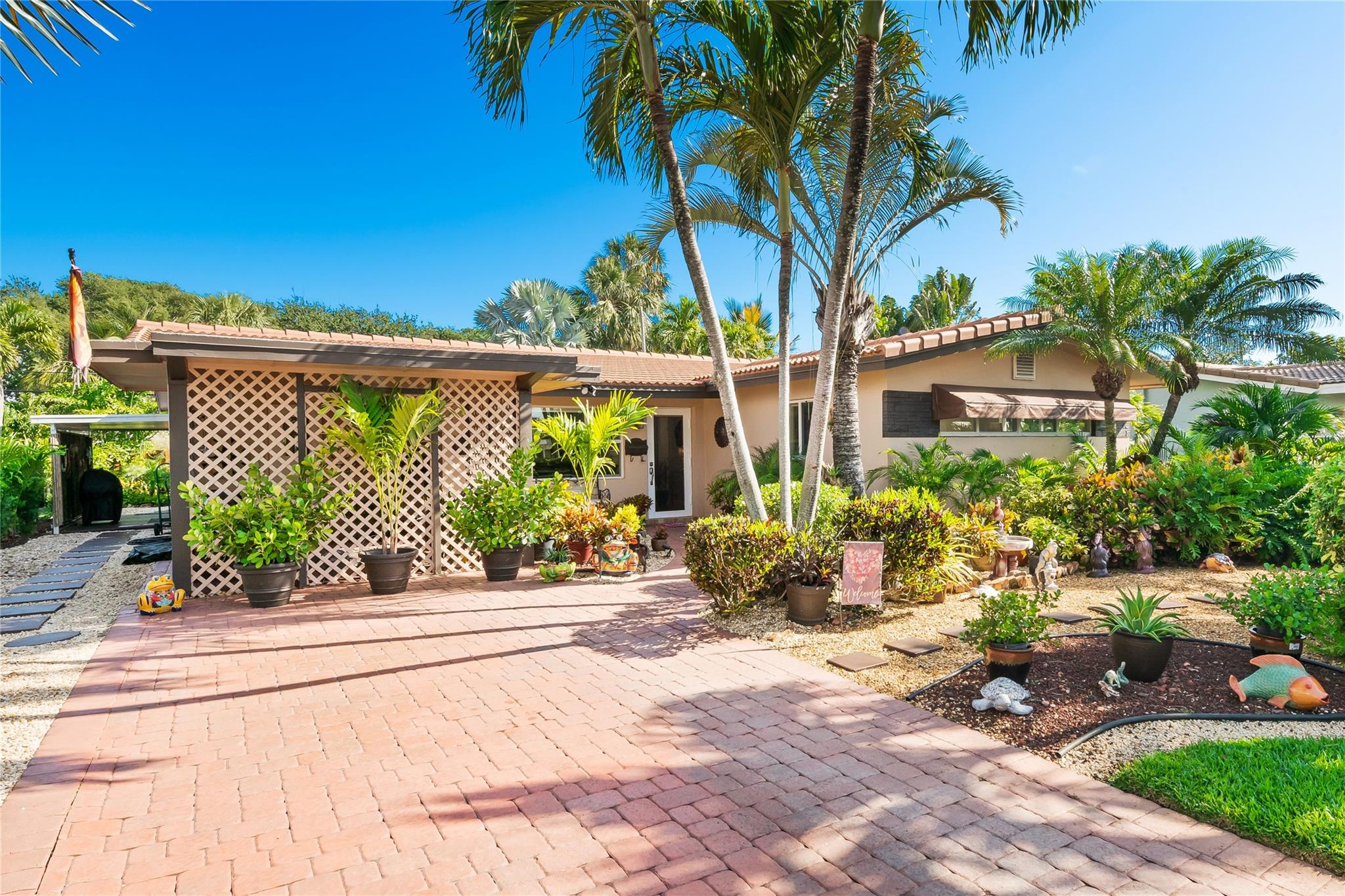 HILLSBORO ESTATES - Residential