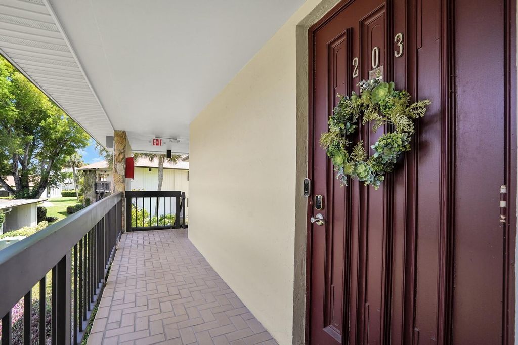 Photo of 600 Greensward Lane #203, Delray Beach, FL 33445 (MLS # F10509379)