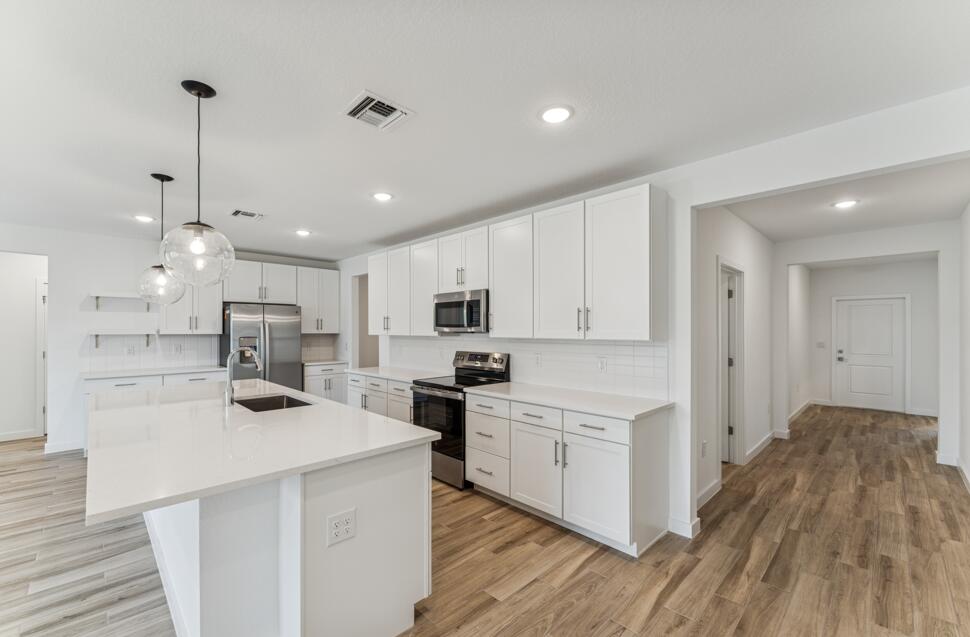 1611 SE Minorca Avenue