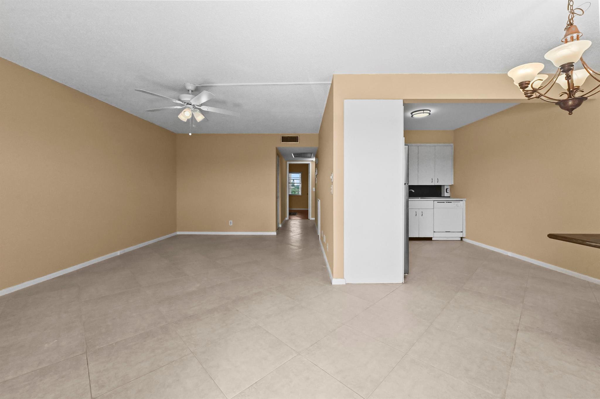 3046 Newcastle C