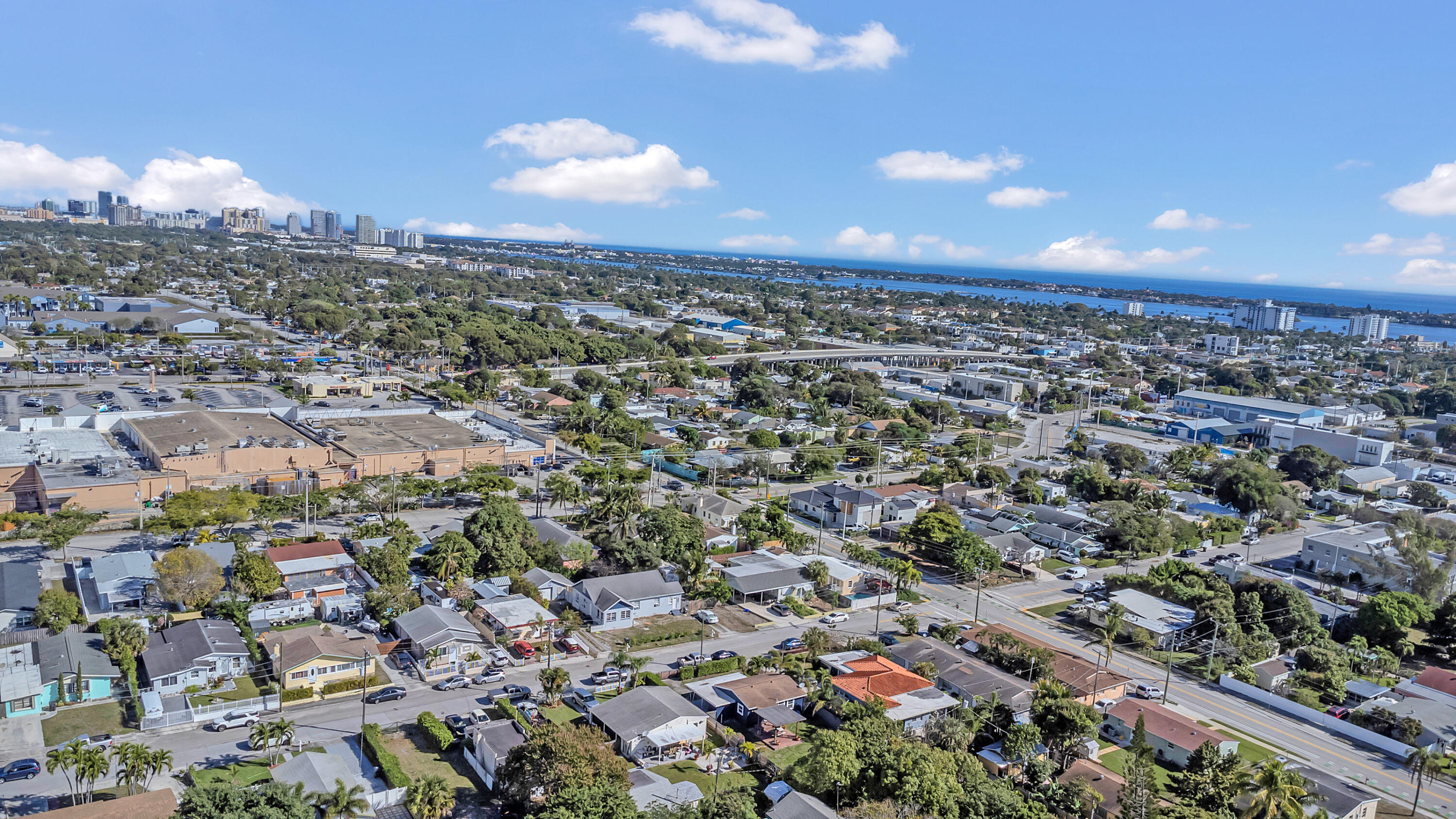 LAKEVIEW RIDGE - Residential