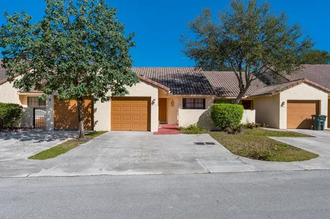 411 Cottonwood Place, Boca Raton, FL MLS: R11073000