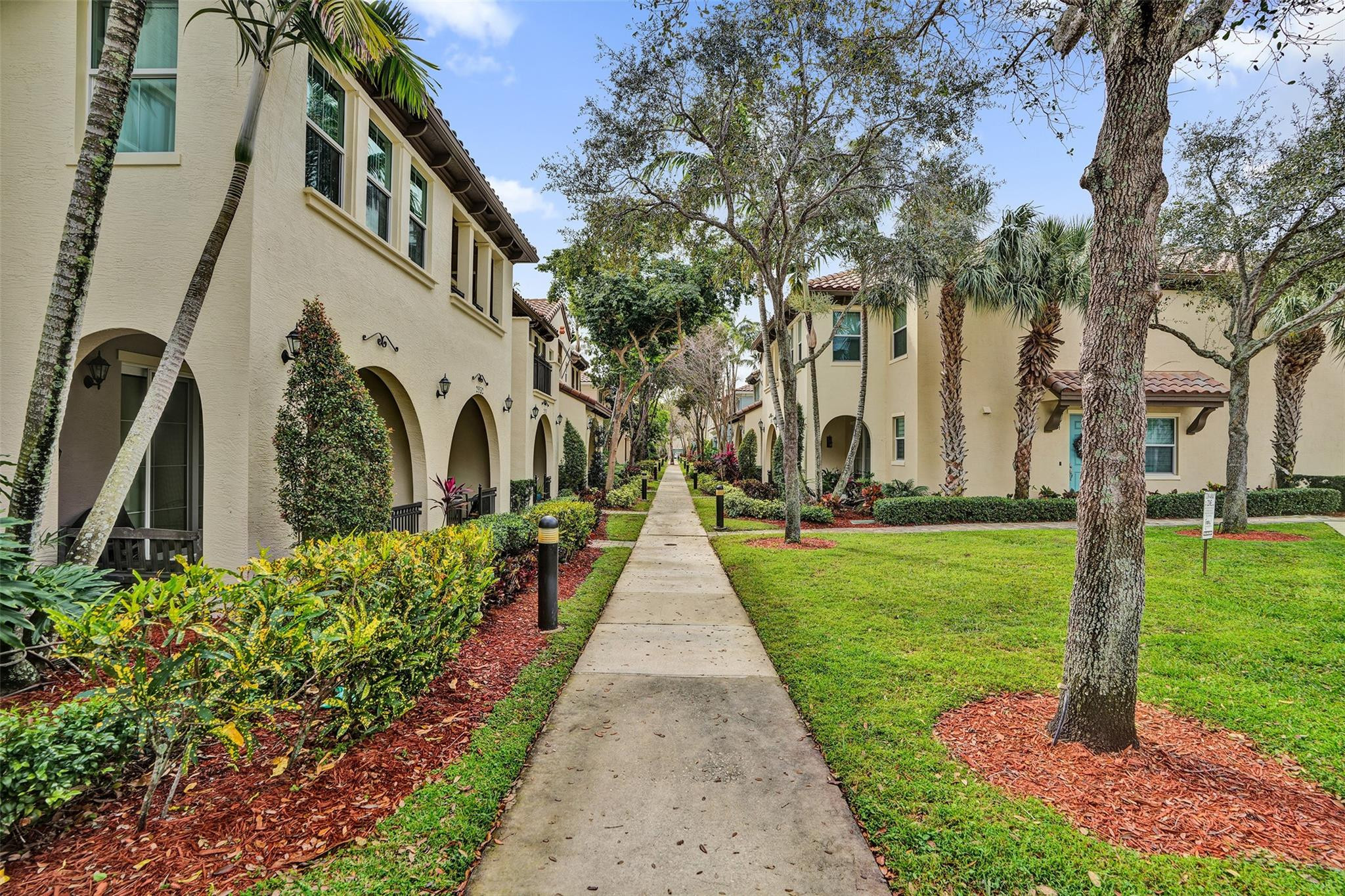 Cascada Isle - Residential