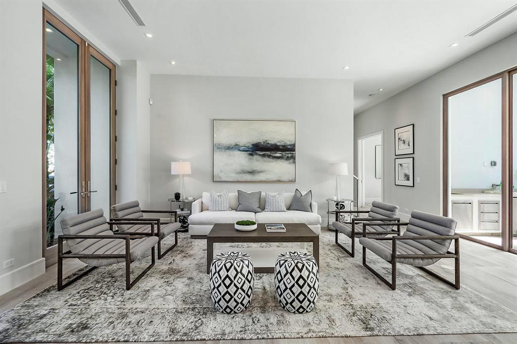 SEAGATE EXT - Residential