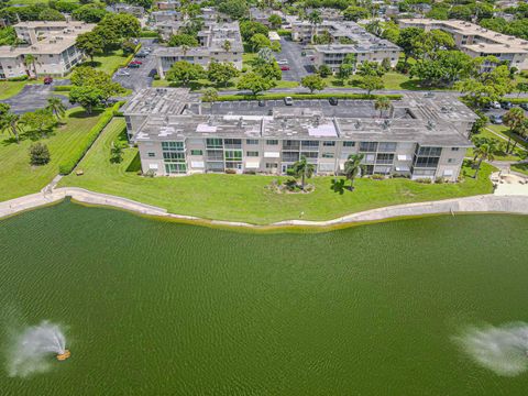 A home in Lake Worth