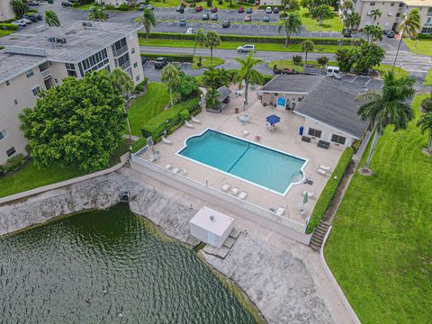 A home in Lake Worth