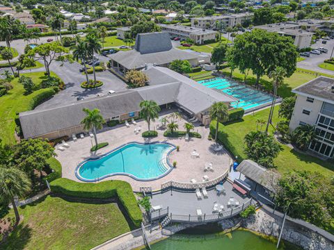 A home in Lake Worth