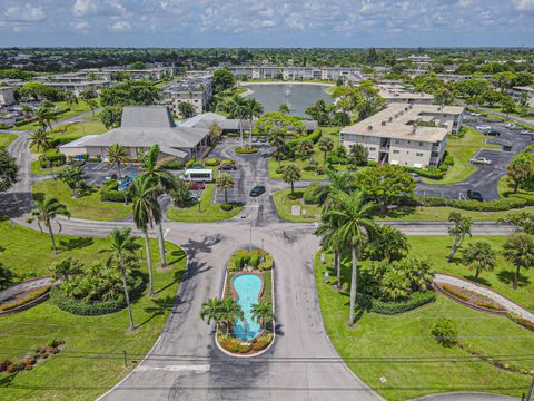 A home in Lake Worth