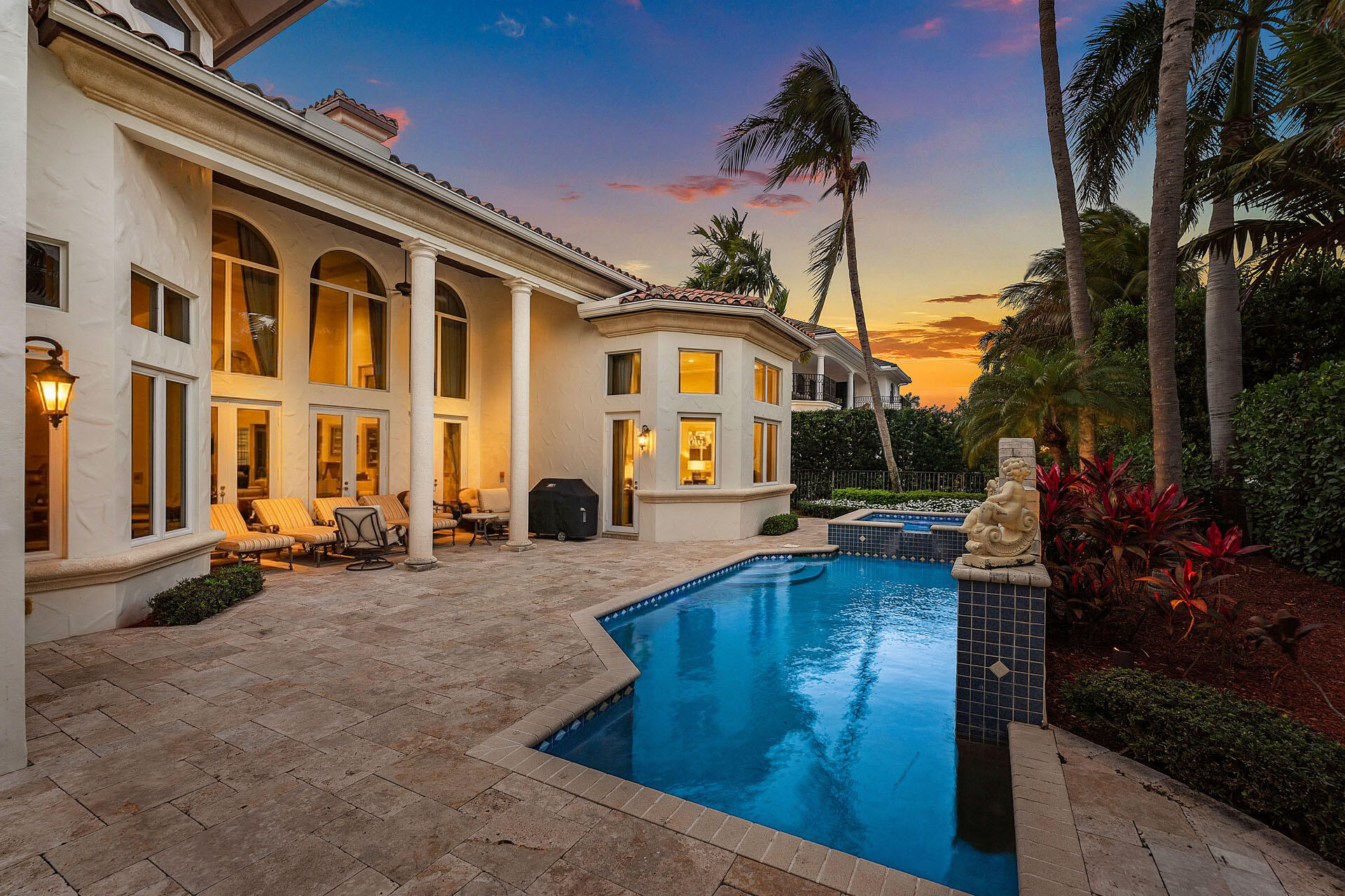 ROYAL PALM YACHT & COUNTRY CLUB - Residential