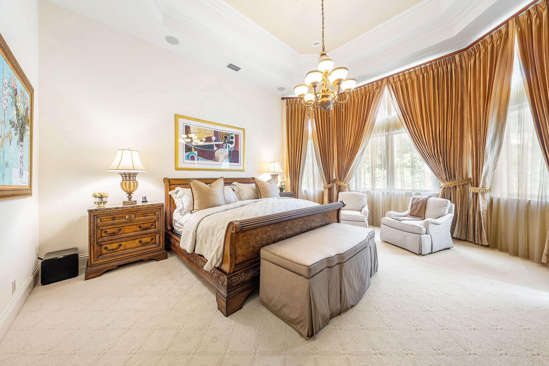 ROYAL PALM YACHT & COUNTRY CLUB - Residential