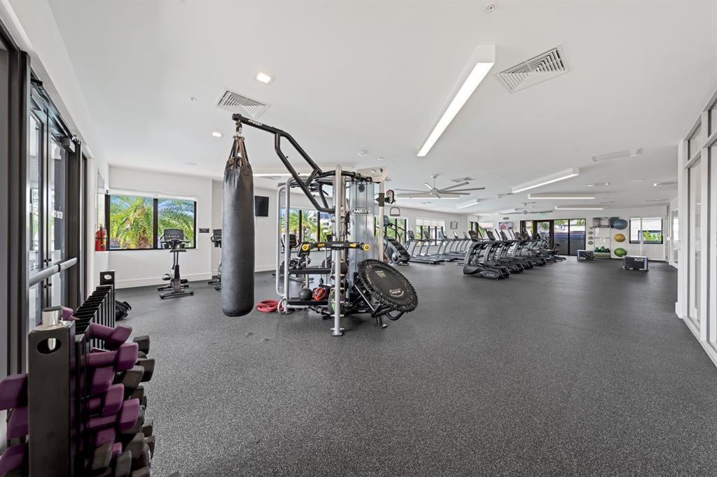 DOWNTOWN DORAL SOUTH PHASE ONE - Residential Lease