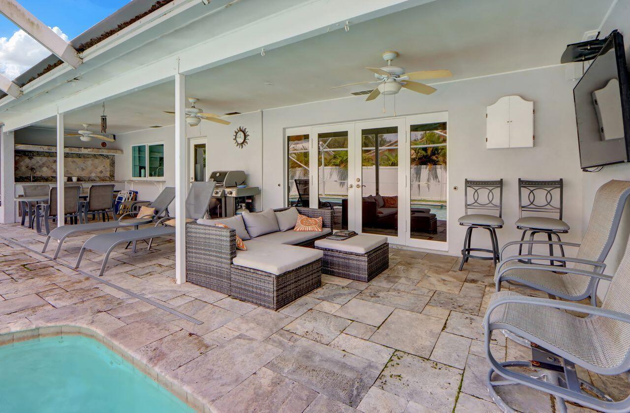 Colonnade - Residential Lease