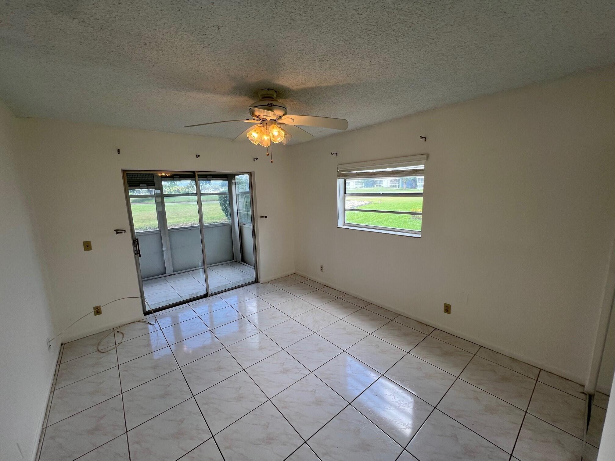 KINGS POINT BURGUNDY COND - Residential