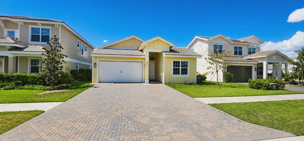 Photo of 19179 Rolling Acres Road, Loxahatchee, FL 33470 (MLS # B26030221)