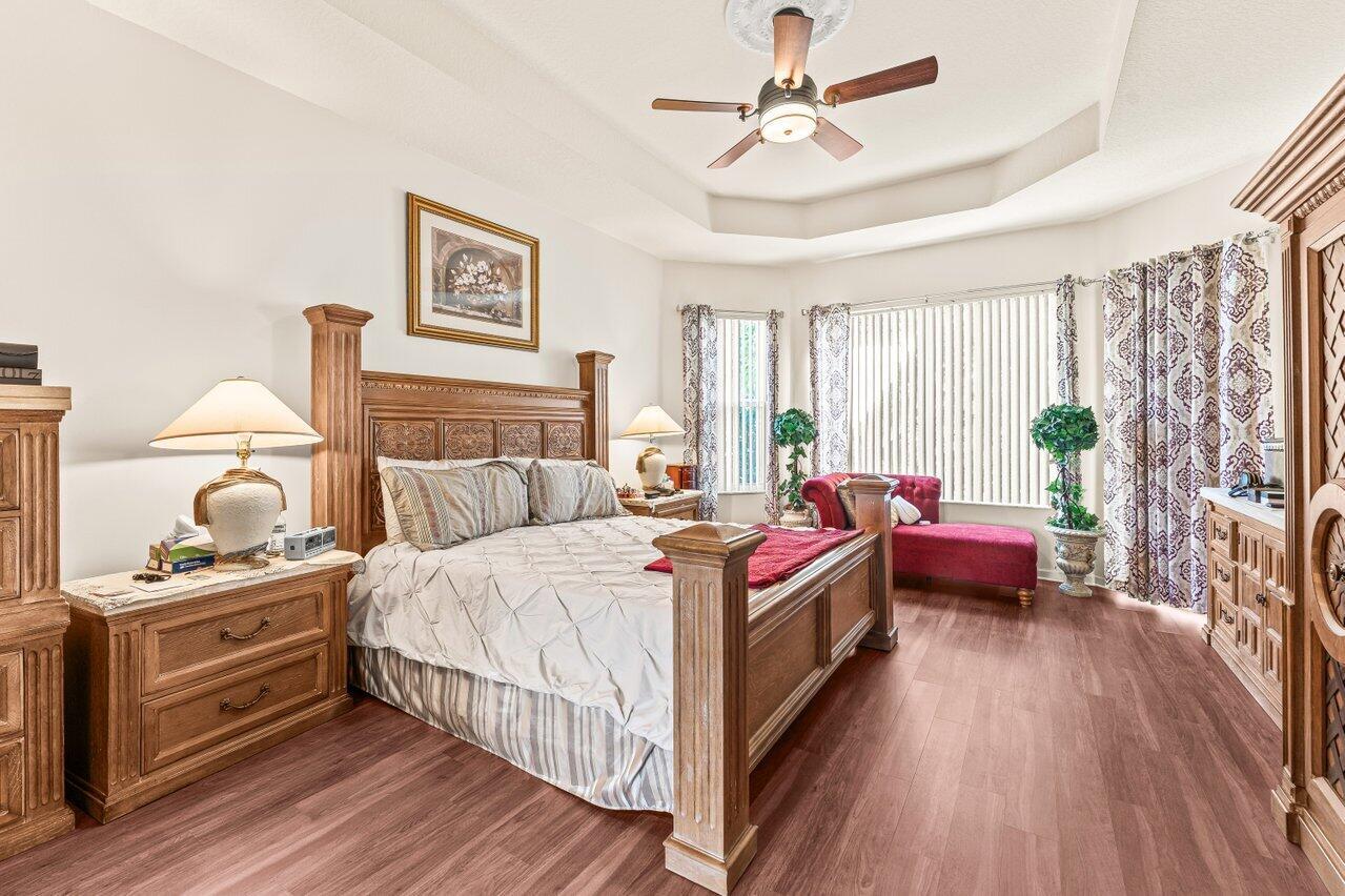 MADISON GREEN 1 PARS A, H - Residential