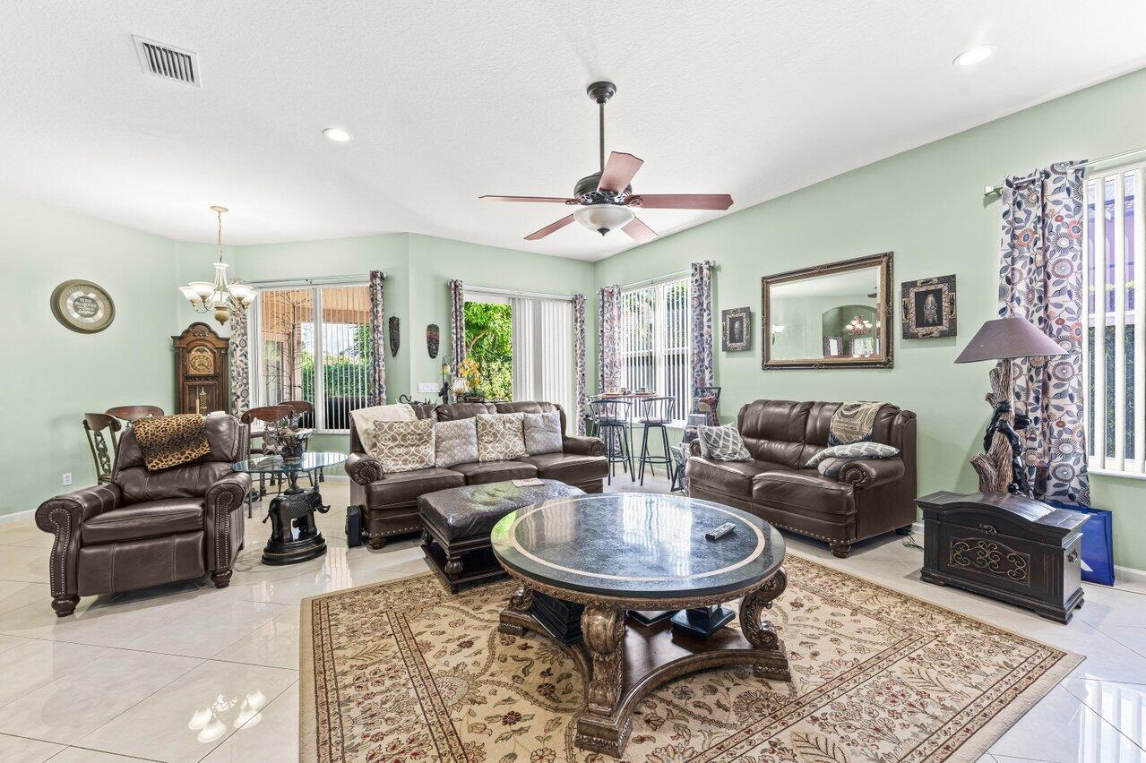 MADISON GREEN 1 PARS A, H - Residential