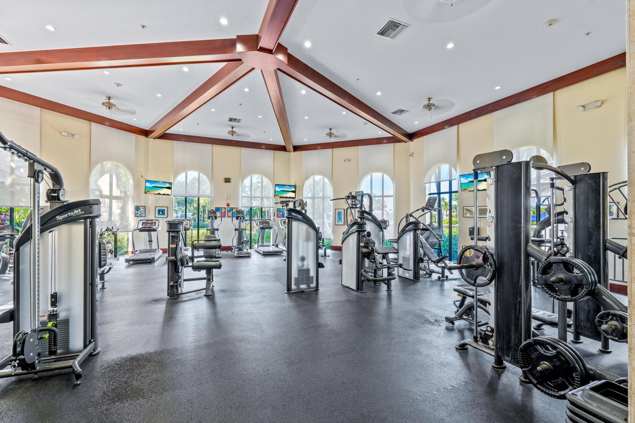 OLYMPIA PL 2 - Residential