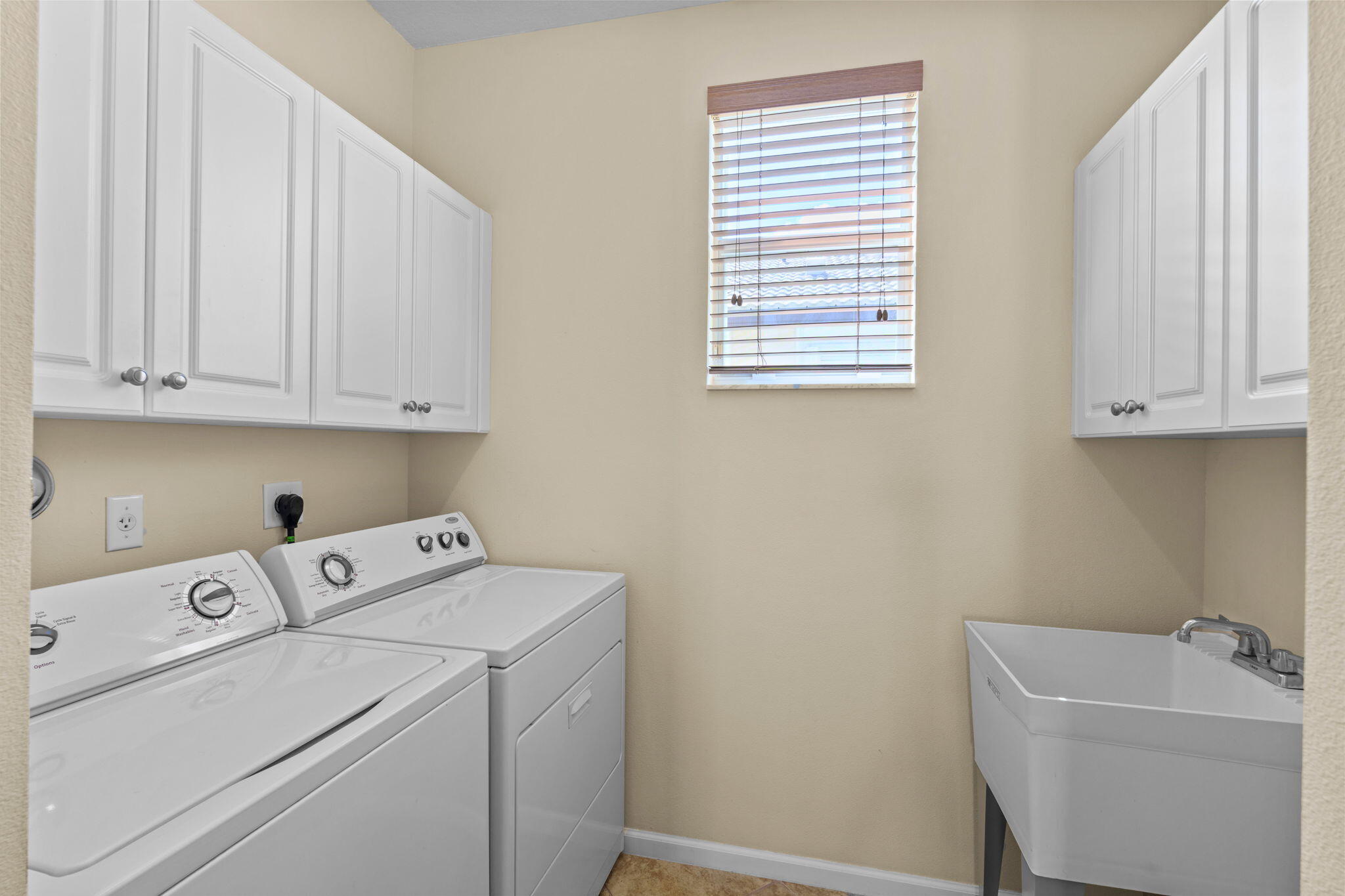 OLYMPIA PL 2 - Residential